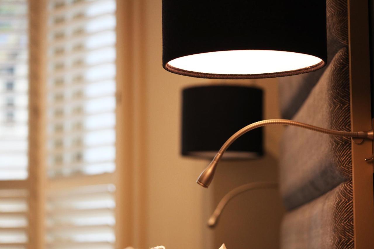 Boutique Barclay House London BnB Extérieur photo